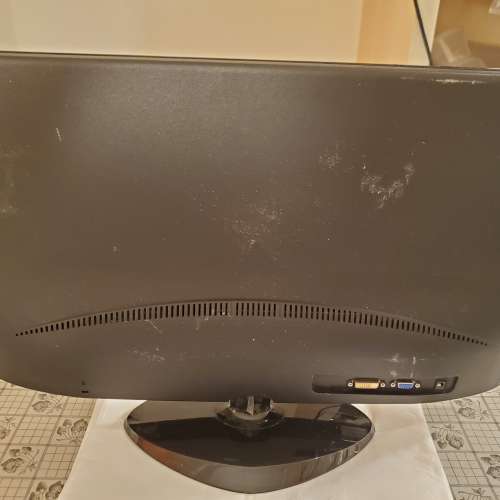 HP 22" MONITOR DISPLAY $99