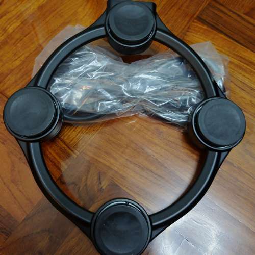 ISOAcoustics Aperta SUB 超低音化震架