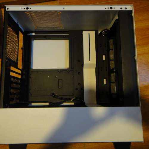 NZXT H510 ATX 機箱 USB 3.2 Gen2 相容於 USB-C 連接器