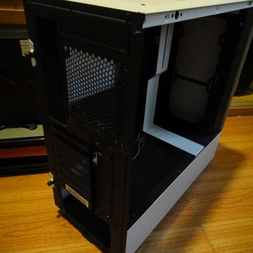 NZXT H510 ATX 機箱 USB 3.2 Gen2 相容於 USB-C 連接器