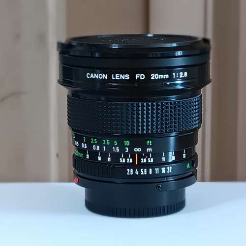 罕有極新淨Canon FD 20mm f2.8 大光圈鏡.  FD 系列中，小有金屬鏡身設計製造。