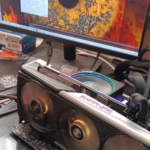 Sapphire NITRO+ RX 5700 XT 8G GDDR6 SE