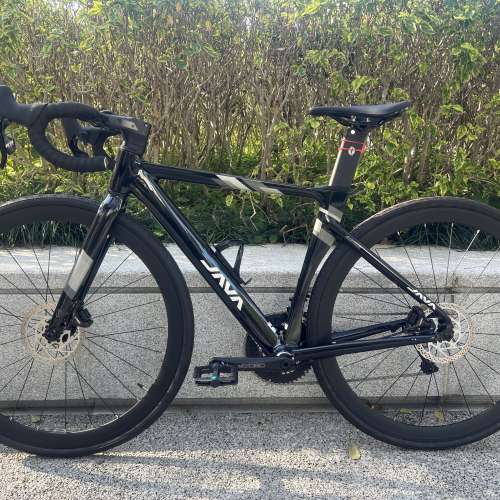 2025 JAVA AURIGA R9 22速 桶軸油剎鋁合金公路車 送水架前後蛙燈