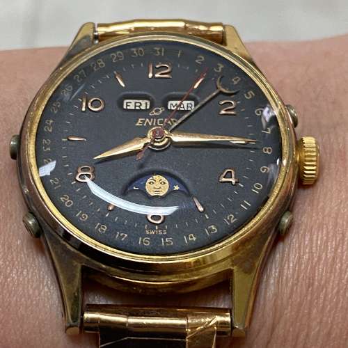 ❤️罕有的Enicar全自動日月相手錶