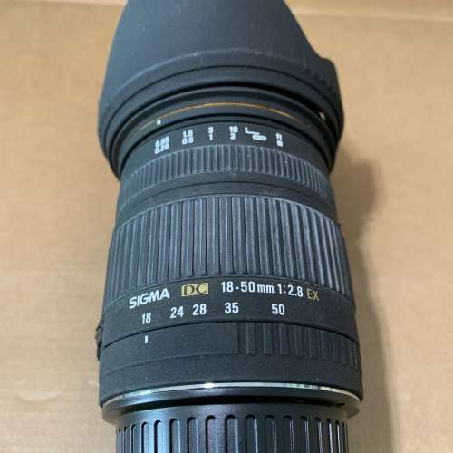 SIGMA 18-50mm F/2.8 DC lens for Canon mount