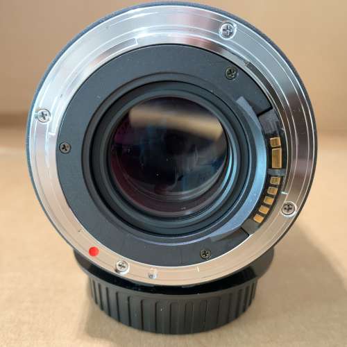 SIGMA 18-50mm F/2.8 DC lens for Canon mount