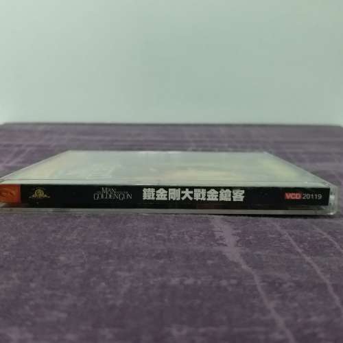 90% 新 007 系列 鐵金剛大戰金槍客 The Man With The Golden Gun 1974 年上映電影 VCD