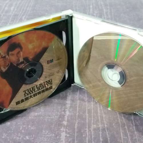90% 新 007 系列 鐵金剛大戰特務飛龍 The Living Daylights 1987 年上映電影 VCD
