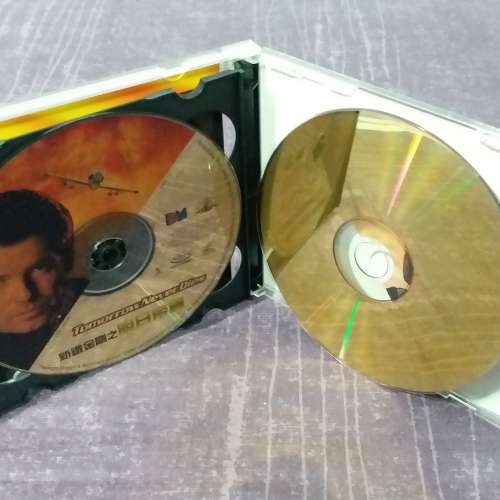 90% 新 007 系列 新鐵金剛之明日帝國 Tomorrow Never Dies 1997 年上映電影 VCD