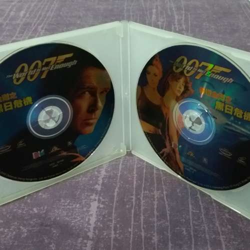 85% 新 007 系列 新鐵金剛之黑日危機 The World Is Not Enough 1999 年上映電影 VCD