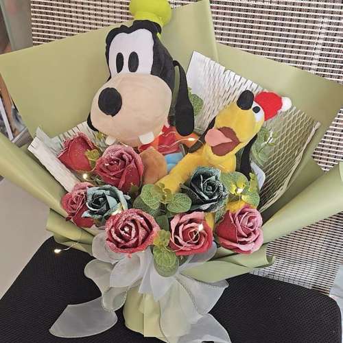 獨家正版 專業花藝師主理：德國miffy公仔花束 迪士尼布魯托 高飛聖誕花束 外面賣$5x...