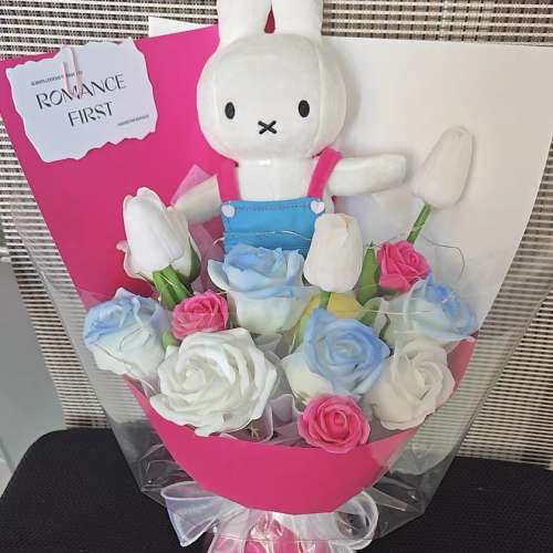 獨家正版 專業花藝師主理：德國miffy公仔花束 迪士尼布魯托 高飛聖誕花束 外面賣$5x...