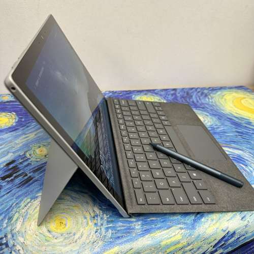 (電子之家)Microsoft surface Pro 7 Plus i5-1135G7/8,16GB Ram/256GB SSD/3K touc...