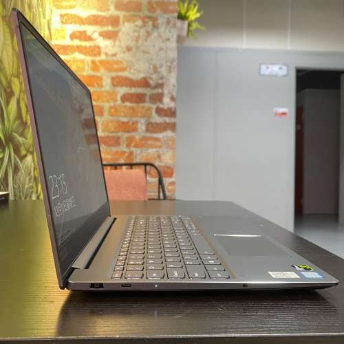 [全金屬電競] Lenovo IdeaPad 720S (GTX 1050 Ti / 4核i7 / 15.6" 全高清 / Win 11 ...
