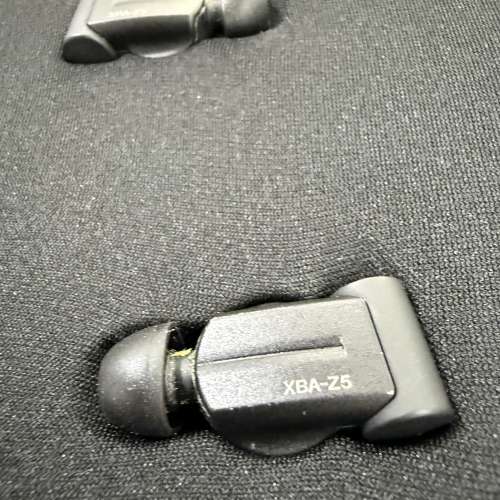 Sony XBA-Z5 with MUC-M12SB1