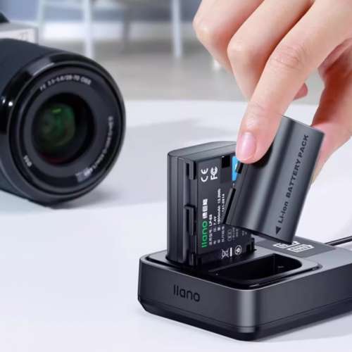 LLANO LP-E6P Rechargeable Lithium-ion Battery With LCD Dual USB-C Charger (2320)