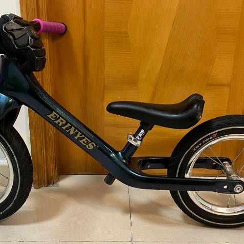 Erinyes - 碳纖12吋平衡車 (2.1 kg 超輕)  碳纖車身，碳纖手把及坐通 金屬破風鈴 葵...