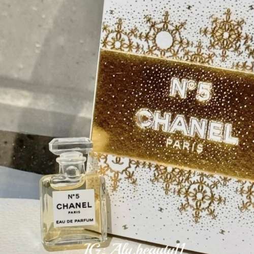 CHANEL 限量版N&deg;5 1.5ml 造型小香❤️
