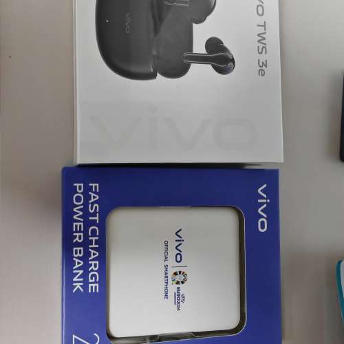 Vivo 藍牙耳機，型號：Vivo TWS 3e+5000mAh快充電寶