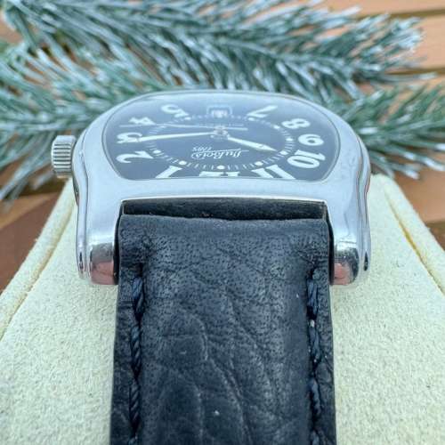 DuBois 1785 Tonneau Automatic 機械自動錶