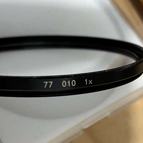 B+W 77mm 010 UV-HAZE filter 正常使用痕跡