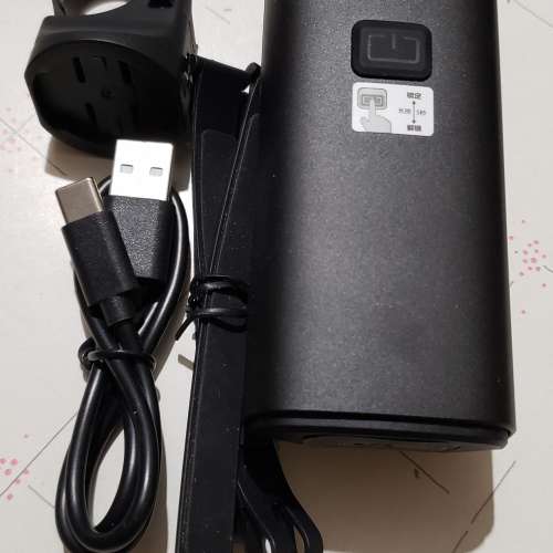 Magicshine RN3000 自行車前燈 3000 流明 USB-C 可充電 LED 自行車前頭燈 高亮 62 ...