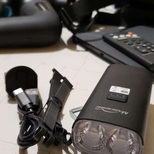 Magicshine RN3000 自行車前燈 3000 流明 USB-C 可充電 LED 自行車前頭燈 高亮 62 ...