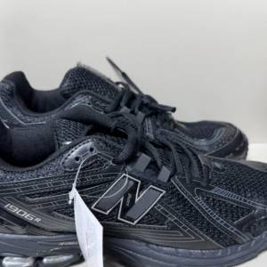 清屋全新New balance M1906RCH 黑色（44碼/28cm)