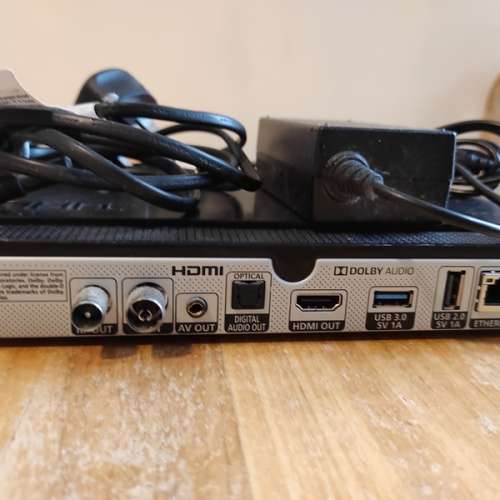 NowTV機頂盒連火牛遙控