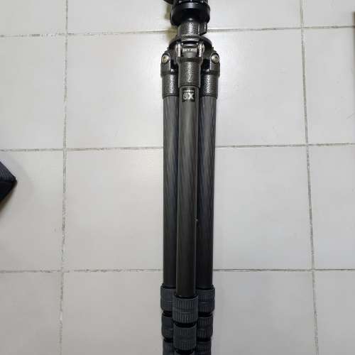Gitzo GT 2541 6X 三腳架 with  Markins Q20 Ball Head