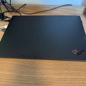 Lenovo X1 Carbon Gen 9 ( i7 11代 / 16GB RAM / 1TB SSD / 14吋 ) USB-C 充電