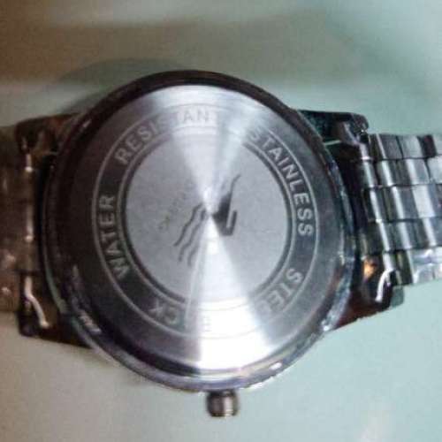 極新軍錶 (石英錶)連 22 mm 金屬錶帶蝴蝶扣