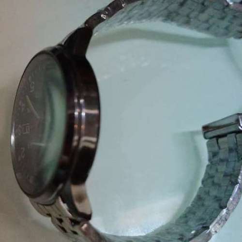 極新軍錶 (石英錶)連 22 mm 金屬錶帶蝴蝶扣