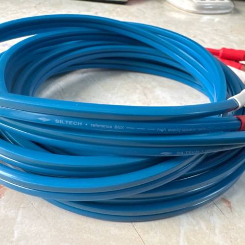 荷蘭 SILTECH 纯紫铜喇叭線 (全新）