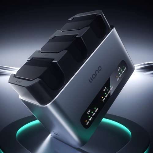LLANO SONY NP-FZ100 Rechargeable Lithium-ion Battery With Three-Bay PD/QC30W