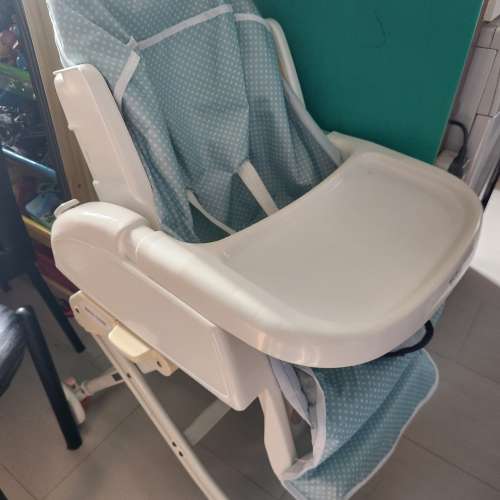 Aprica BB high chair 連防污套 搖搖床