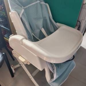 Aprica BB high chair 連防污套 搖搖床