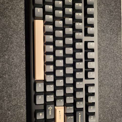 ShortCut Studio Bridge 75 HE 有線磁軸遊戲鍵盤（陽極黑）