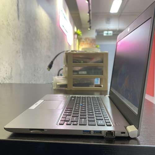 [輕巧] Toshiba Portégé Z30-A / Z30-C (Core i5 / 13.3" 高清 / Win 11 Pro / ...