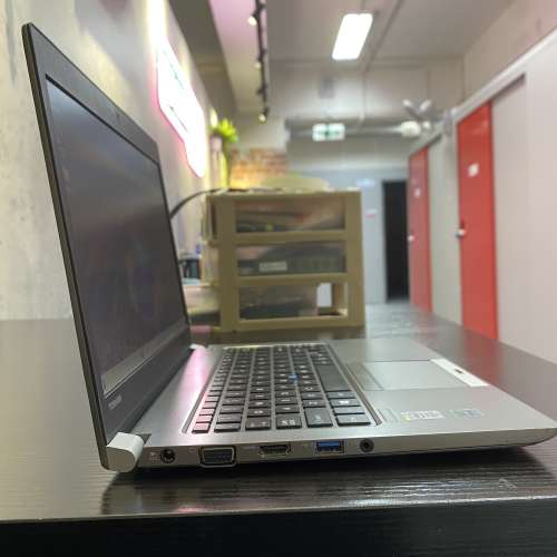 [輕巧] Toshiba Portégé Z30-A / Z30-C (Core i5 / 13.3" 高清 / Win 11 Pro / ...