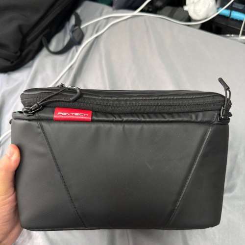 Pgytech onemo 1 sling bag extendable