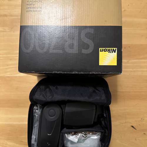Nikon SB700 SPEEDLIGHT
