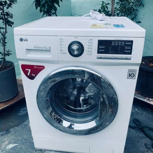 LG 樂金 前置式洗衣機 (7kg, 1000轉/分鐘) WF-N1007MW