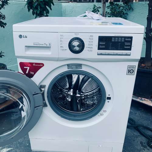 LG 樂金 前置式洗衣機 (7kg, 1000轉/分鐘) WF-N1007MW