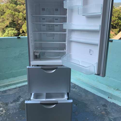 180cm 高 Hitachi 日立 三門雪櫃 R-SG37BPH