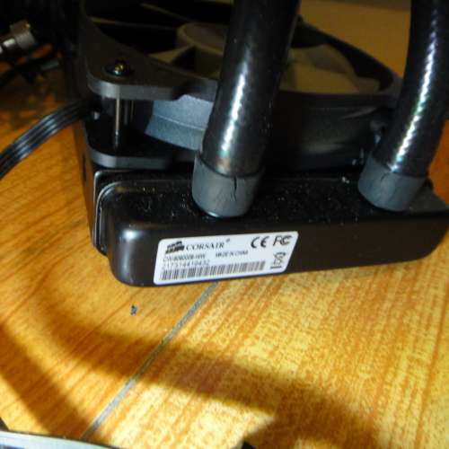 水冷 CW-9060009-WW Corsair Hydro H100i 極致效能 CPU 散熱器