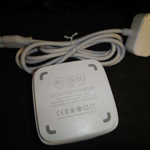 LDNIO力德諾 6USB 充電器 QC3