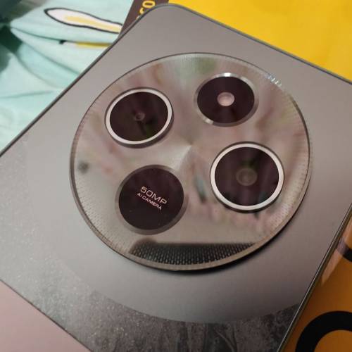 99%New POCO C75 綠色 6 GB + 128 GB 香港行貨  （搶單神器)