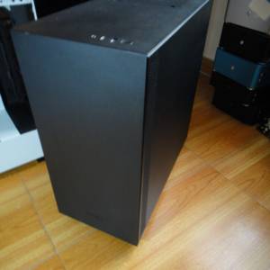 NZXT H510 ATX 機箱 USB 3.2 Gen2 相容於 USB-C 連接器