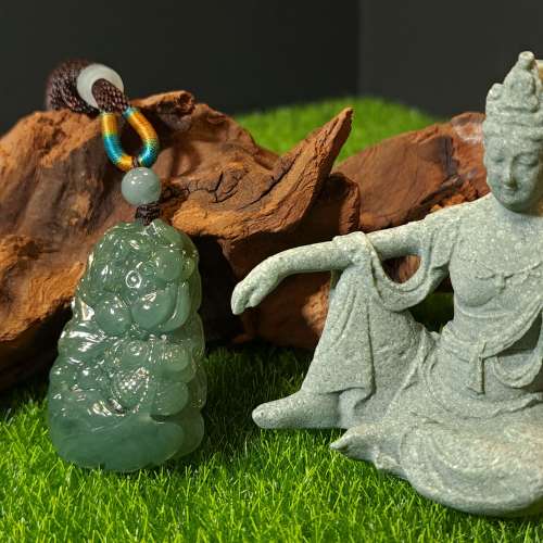 菠菜綠荷葉魚無事牌